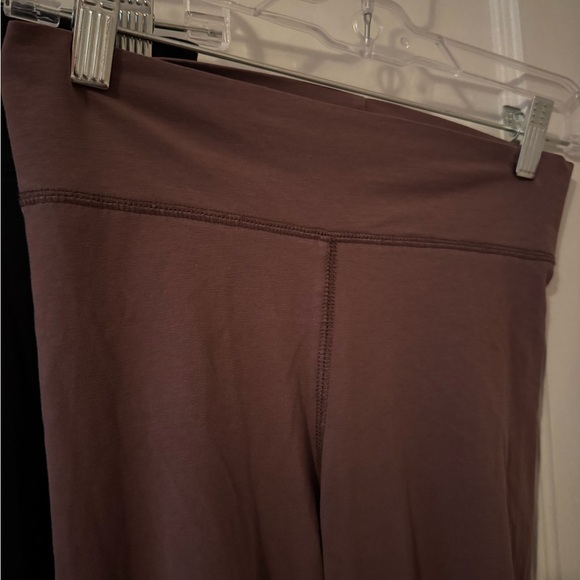 Una pluma organic cotton leggings size medium 2 for $38 - Picture 3 of 5